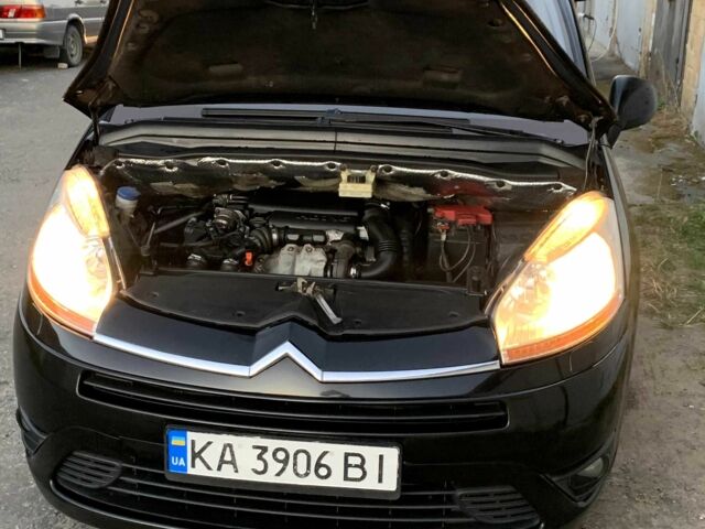 Черный Ситроен С4 Пикассо, объемом двигателя 1.56 л и пробегом 250 тыс. км за 6000 $, фото 21 на Automoto.ua