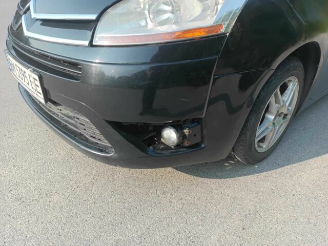 Черный Ситроен С4 Пикассо, объемом двигателя 1.7 л и пробегом 306 тыс. км за 5200 $, фото 10 на Automoto.ua