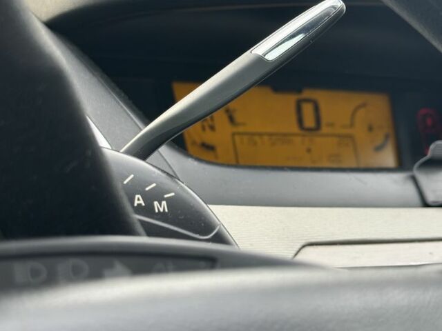 Черный Ситроен С4 Пикассо, объемом двигателя 1.6 л и пробегом 255 тыс. км за 5600 $, фото 4 на Automoto.ua