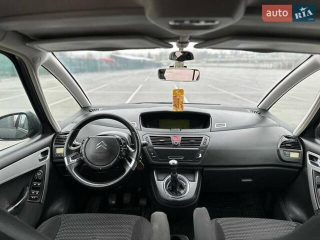Черный Ситроен С4 Пикассо, объемом двигателя 1.75 л и пробегом 271 тыс. км за 5150 $, фото 9 на Automoto.ua