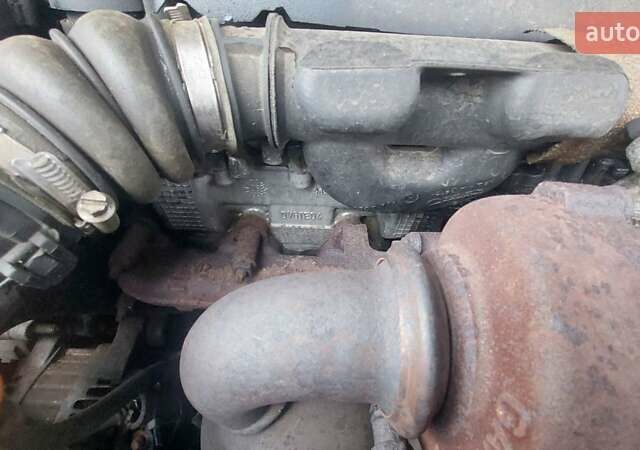 Черный Ситроен С4 Пикассо, объемом двигателя 1.56 л и пробегом 260 тыс. км за 3999 $, фото 51 на Automoto.ua