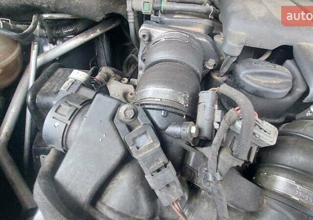 Черный Ситроен С4 Пикассо, объемом двигателя 1.56 л и пробегом 260 тыс. км за 3999 $, фото 55 на Automoto.ua