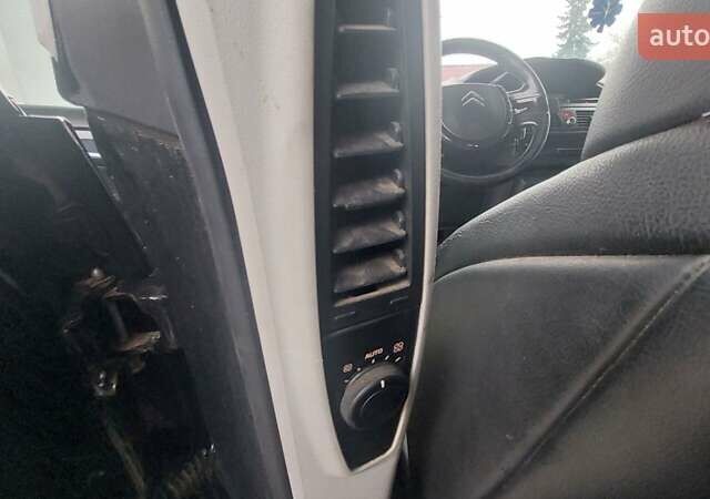 Черный Ситроен С4 Пикассо, объемом двигателя 1.56 л и пробегом 260 тыс. км за 3999 $, фото 34 на Automoto.ua