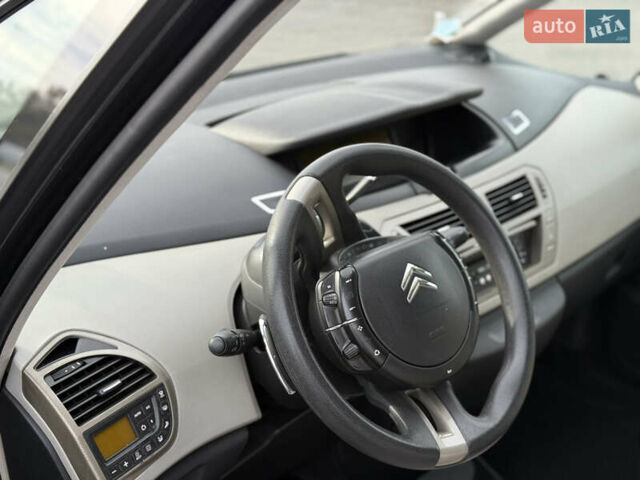 Черный Ситроен С4 Пикассо, объемом двигателя 1.56 л и пробегом 255 тыс. км за 5600 $, фото 8 на Automoto.ua