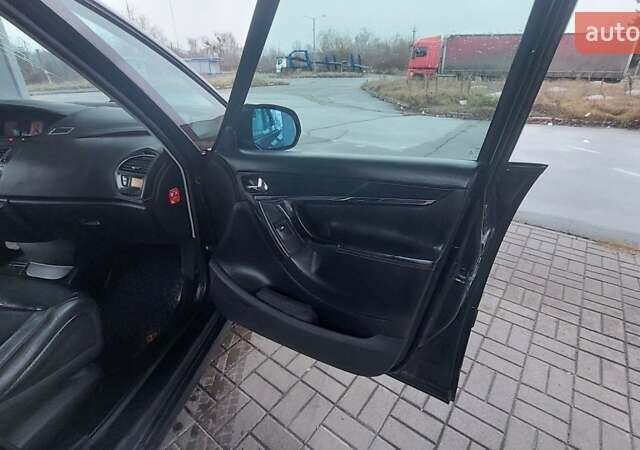 Черный Ситроен С4 Пикассо, объемом двигателя 1.56 л и пробегом 260 тыс. км за 3999 $, фото 46 на Automoto.ua