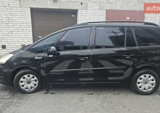 Черный Ситроен С4 Пикассо, объемом двигателя 1.75 л и пробегом 257 тыс. км за 5300 $, фото 2 на Automoto.ua