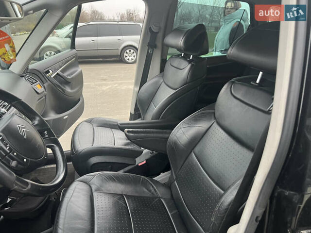 Черный Ситроен С4 Пикассо, объемом двигателя 2 л и пробегом 289 тыс. км за 5950 $, фото 38 на Automoto.ua