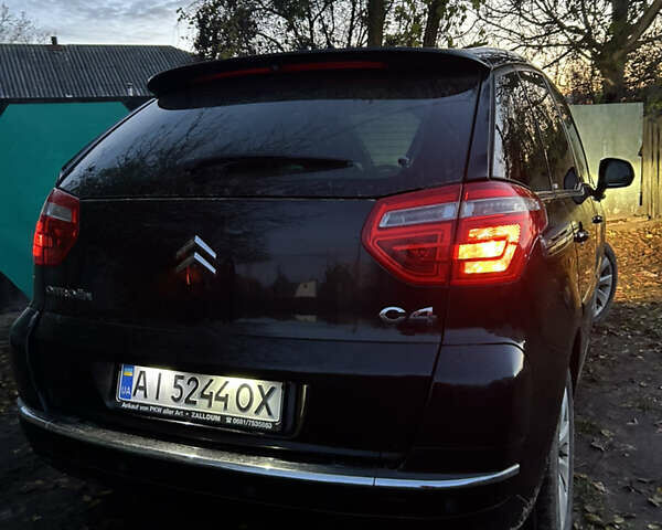 Ситроен С4 Пикассо 2008 в Макарове на Automoto.ua Черный Ситроен С4 Пикассо, объемом двигателя 2 л и пробегом 250 тыс. км за 6700 $, фото 20 на Automoto.ua