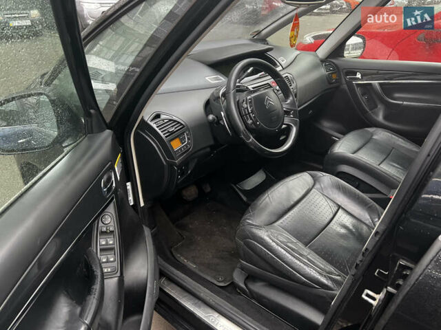 Черный Ситроен С4 Пикассо, объемом двигателя 2 л и пробегом 280 тыс. км за 6500 $, фото 6 на Automoto.ua