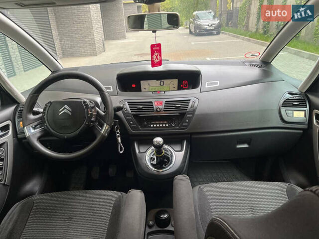 Черный Ситроен С4 Пикассо, объемом двигателя 1.6 л и пробегом 307 тыс. км за 5900 $, фото 32 на Automoto.ua