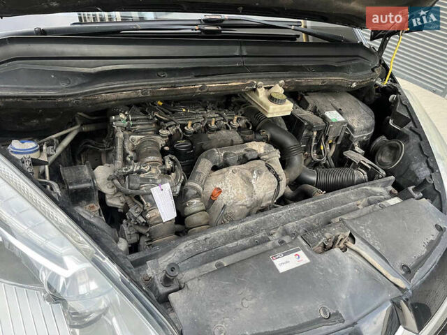 Черный Ситроен С4 Пикассо, объемом двигателя 1.6 л и пробегом 307 тыс. км за 5900 $, фото 42 на Automoto.ua