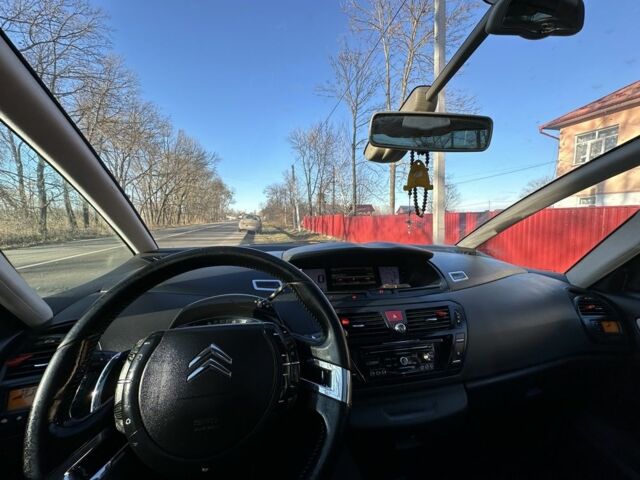 Черный Ситроен С4 Пикассо, объемом двигателя 1.6 л и пробегом 250 тыс. км за 5650 $, фото 3 на Automoto.ua