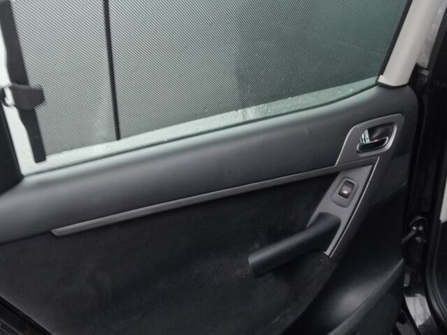 Черный Ситроен С4 Пикассо, объемом двигателя 1.6 л и пробегом 245 тыс. км за 5700 $, фото 4 на Automoto.ua