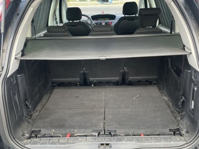 Черный Ситроен С4 Пикассо, объемом двигателя 1.6 л и пробегом 261 тыс. км за 5000 $, фото 5 на Automoto.ua