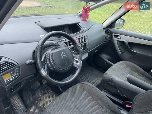 Чорний Сітроен С4 Пікассо, об'ємом двигуна 1.6 л та пробігом 250 тис. км за 5950 $, фото 5 на Automoto.ua