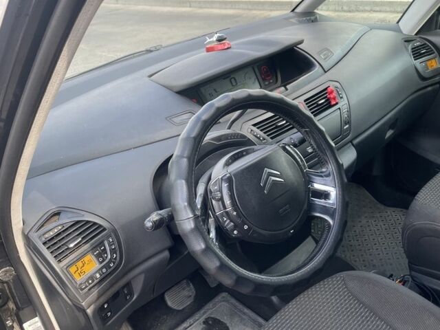 Черный Ситроен С4 Пикассо, объемом двигателя 1.6 л и пробегом 261 тыс. км за 5000 $, фото 4 на Automoto.ua