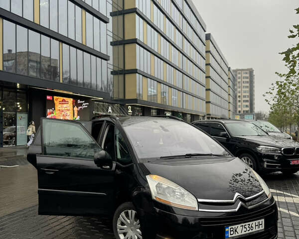 Черный Ситроен С4 Пикассо, объемом двигателя 1.6 л и пробегом 318 тыс. км за 4000 $, фото 7 на Automoto.ua