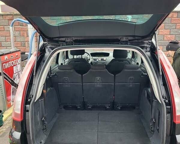Черный Ситроен С4 Пикассо, объемом двигателя 1.56 л и пробегом 206 тыс. км за 5900 $, фото 12 на Automoto.ua
