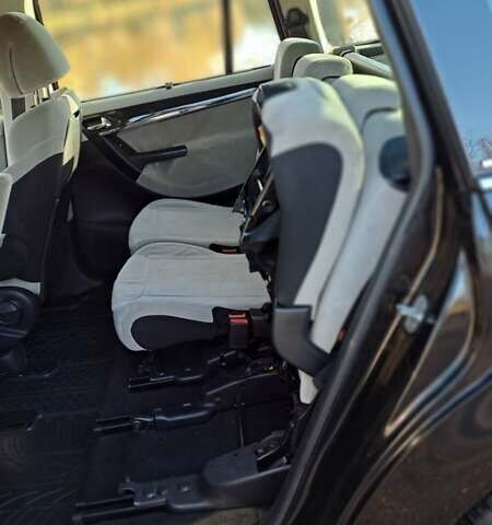 Чорний Сітроен С4 Пікассо, об'ємом двигуна 2 л та пробігом 215 тис. км за 6850 $, фото 47 на Automoto.ua