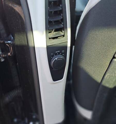 Чорний Сітроен С4 Пікассо, об'ємом двигуна 2 л та пробігом 215 тис. км за 6850 $, фото 24 на Automoto.ua