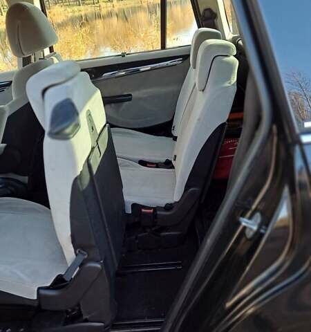 Чорний Сітроен С4 Пікассо, об'ємом двигуна 2 л та пробігом 215 тис. км за 6850 $, фото 26 на Automoto.ua