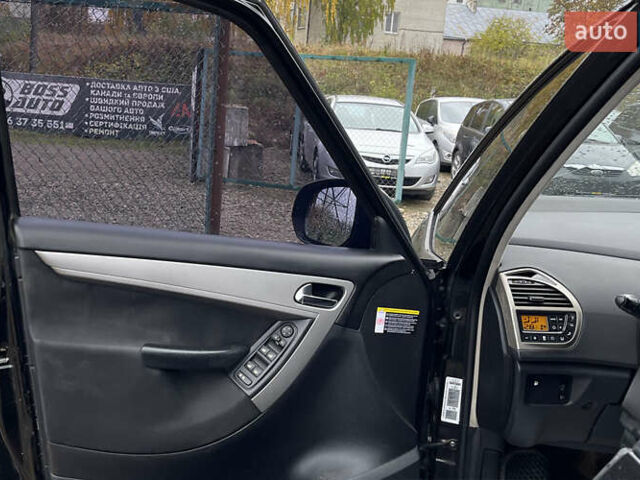 Ситроен С4 Пикассо 2010 в Стрые на Automoto.ua Черный Ситроен С4 Пикассо, объемом двигателя 1.56 л и пробегом 262 тыс. км за 6600 $, фото 17 на Automoto.ua