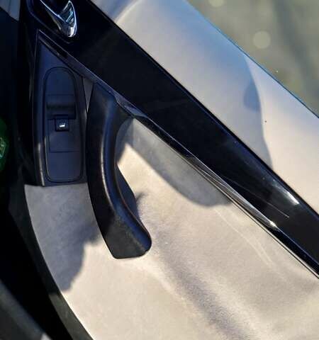 Чорний Сітроен С4 Пікассо, об'ємом двигуна 2 л та пробігом 215 тис. км за 6850 $, фото 30 на Automoto.ua