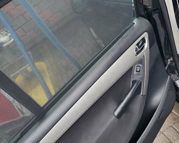 Черный Ситроен С4 Пикассо, объемом двигателя 1.56 л и пробегом 206 тыс. км за 5900 $, фото 8 на Automoto.ua