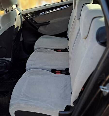 Чорний Сітроен С4 Пікассо, об'ємом двигуна 2 л та пробігом 215 тис. км за 6850 $, фото 25 на Automoto.ua