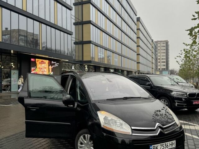 Черный Ситроен С4 Пикассо, объемом двигателя 1.6 л и пробегом 318 тыс. км за 3999 $, фото 7 на Automoto.ua