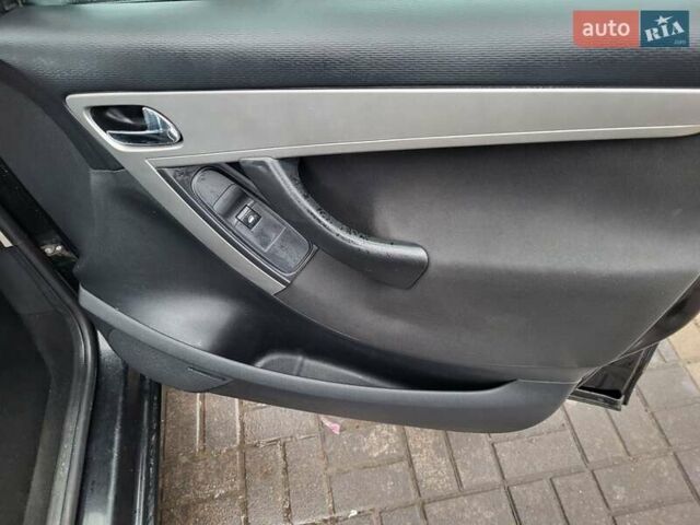 Черный Ситроен С4 Пикассо, объемом двигателя 1.56 л и пробегом 206 тыс. км за 5900 $, фото 11 на Automoto.ua