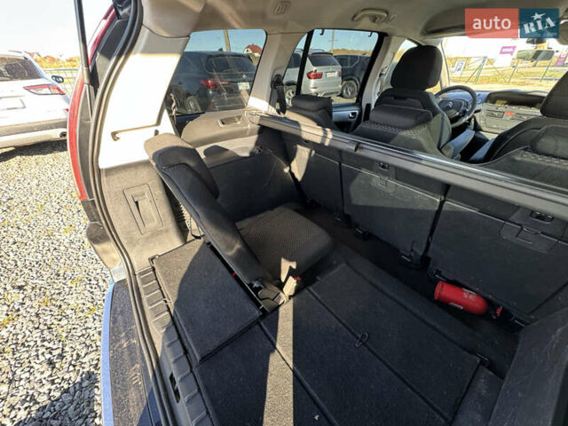 Чорний Сітроен С4 Пікассо, об'ємом двигуна 1.5 л та пробігом 258 тис. км за 7200 $, фото 10 на Automoto.ua