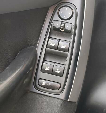 Ситроен С4 Пикассо 2011 в Хмельницком на Automoto.ua Черный Ситроен С4 Пикассо, объемом двигателя 1.6 л и пробегом 279 тыс. км за 6100 $, фото 17 на Automoto.ua