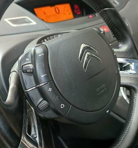 Ситроен С4 Пикассо 2011 в Хмельницком на Automoto.ua Черный Ситроен С4 Пикассо, объемом двигателя 1.6 л и пробегом 279 тыс. км за 6100 $, фото 14 на Automoto.ua