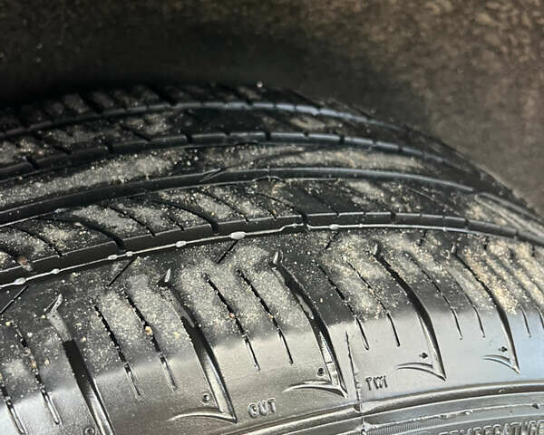 Черный Ситроен С4 Пикассо, объемом двигателя 1.63 л и пробегом 291 тыс. км за 6000 $, фото 15 на Automoto.ua