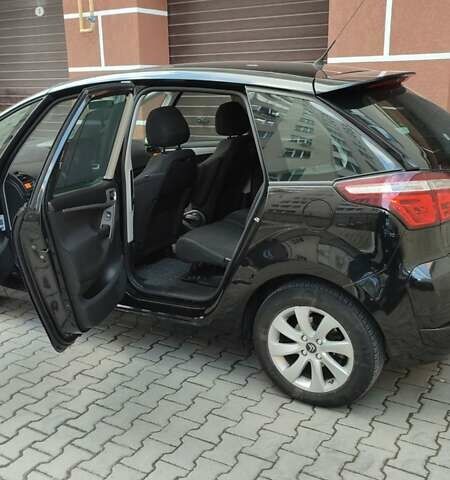 Ситроен С4 Пикассо 2011 в Хмельницком на Automoto.ua Черный Ситроен С4 Пикассо, объемом двигателя 1.6 л и пробегом 279 тыс. км за 6100 $, фото 4 на Automoto.ua