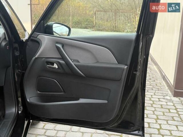 Черный Ситроен С4 Пикассо, объемом двигателя 1.56 л и пробегом 116 тыс. км за 8150 $, фото 51 на Automoto.ua