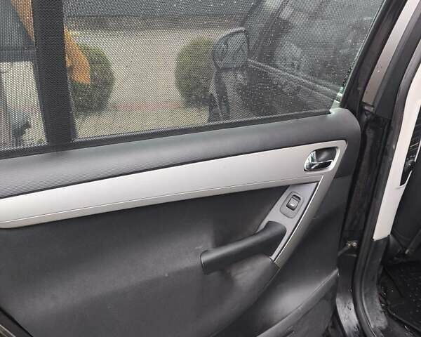 Чорний Сітроен С4 Пікассо, об'ємом двигуна 1.6 л та пробігом 195 тис. км за 8300 $, фото 8 на Automoto.ua