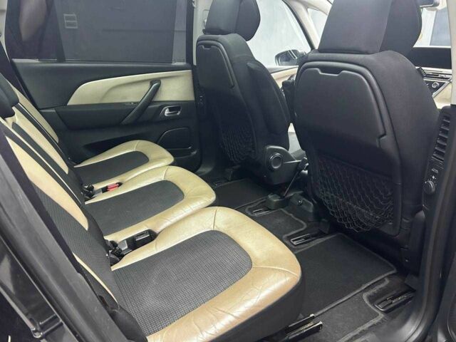 Чорний Сітроен С4 Пікассо, об'ємом двигуна 1.6 л та пробігом 240 тис. км за 10500 $, фото 6 на Automoto.ua