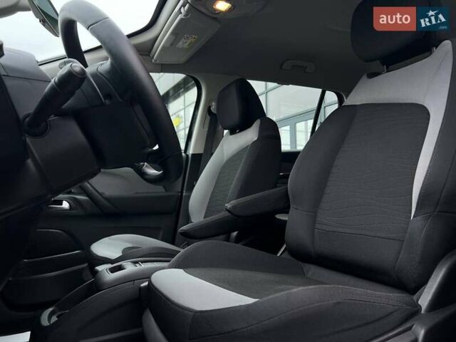 Чорний Сітроен С4 Пікассо, об'ємом двигуна 1.6 л та пробігом 238 тис. км за 10000 $, фото 8 на Automoto.ua