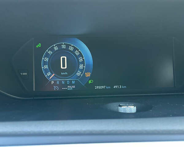 Чорний Сітроен С4 Пікассо, об'ємом двигуна 2 л та пробігом 260 тис. км за 11000 $, фото 32 на Automoto.ua