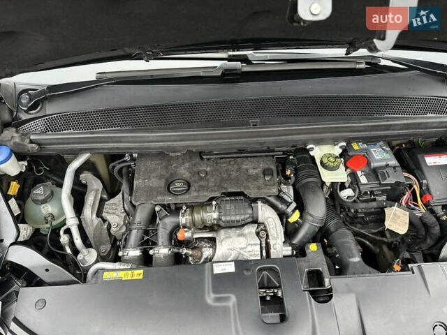 Чорний Сітроен С4 Пікассо, об'ємом двигуна 1.56 л та пробігом 172 тис. км за 11250 $, фото 31 на Automoto.ua