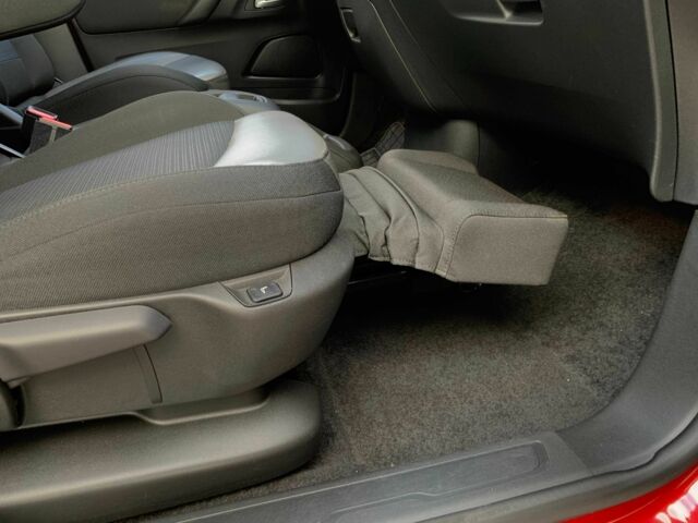 Черный Ситроен С4 Пикассо, объемом двигателя 1.6 л и пробегом 91 тыс. км за 12899 $, фото 15 на Automoto.ua