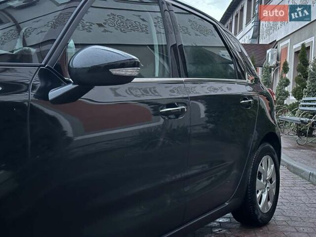 Чорний Сітроен С4 Пікассо, об'ємом двигуна 1.56 л та пробігом 206 тис. км за 11500 $, фото 6 на Automoto.ua