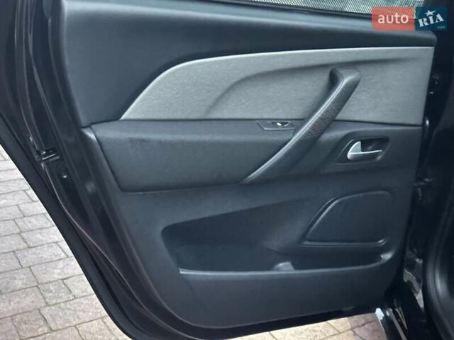 Чорний Сітроен С4 Пікассо, об'ємом двигуна 1.56 л та пробігом 206 тис. км за 11500 $, фото 17 на Automoto.ua