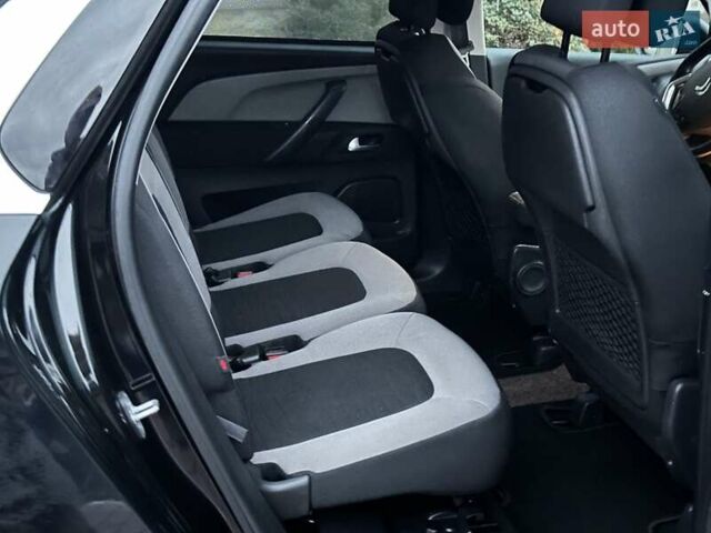 Чорний Сітроен С4 Пікассо, об'ємом двигуна 1.56 л та пробігом 206 тис. км за 11500 $, фото 15 на Automoto.ua