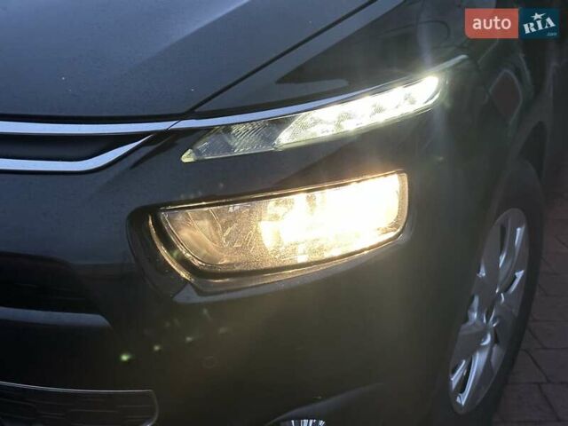 Чорний Сітроен С4 Пікассо, об'ємом двигуна 1.56 л та пробігом 206 тис. км за 11500 $, фото 2 на Automoto.ua