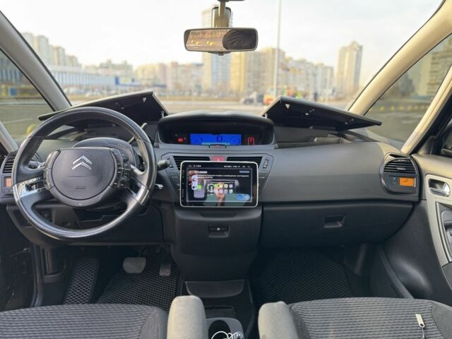 Чорний Сітроен С4 Пікассо, об'ємом двигуна 1.6 л та пробігом 250 тис. км за 6200 $, фото 7 на Automoto.ua