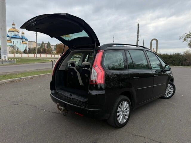 Черный Ситроен С4 Пикассо, объемом двигателя 1.7 л и пробегом 210 тыс. км за 6999 $, фото 6 на Automoto.ua