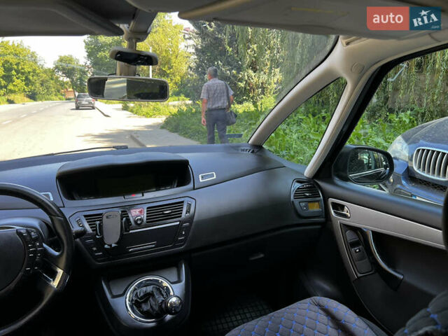 Чорний Сітроен С4 Пікассо, об'ємом двигуна 1.56 л та пробігом 205 тис. км за 5250 $, фото 20 на Automoto.ua